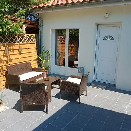 2 D'hotes Au Calme Proche Centre Guest house Mont-de-Marsan